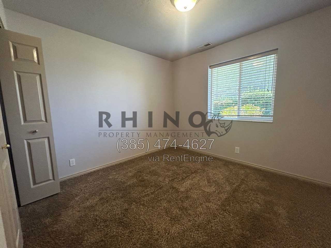 370 W 4900 S #8 - Photo 6 of 16