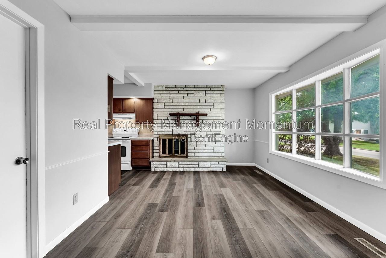2105 S Barcliff Ave - Photo 6 of 22