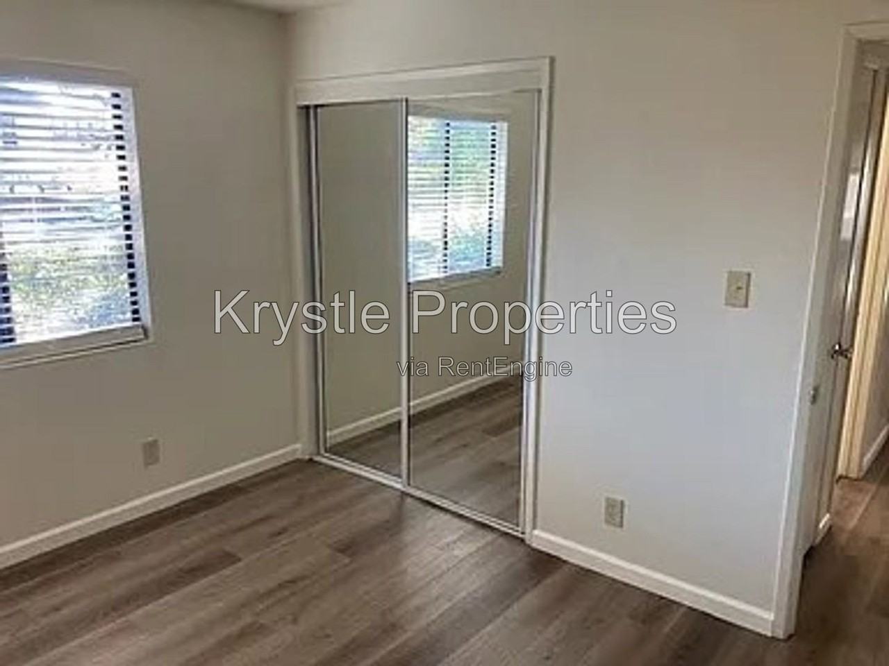 135 W F St - Photo 7 of 11