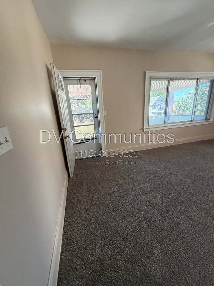 8301 Garfield Blvd - Photo 2 of 17