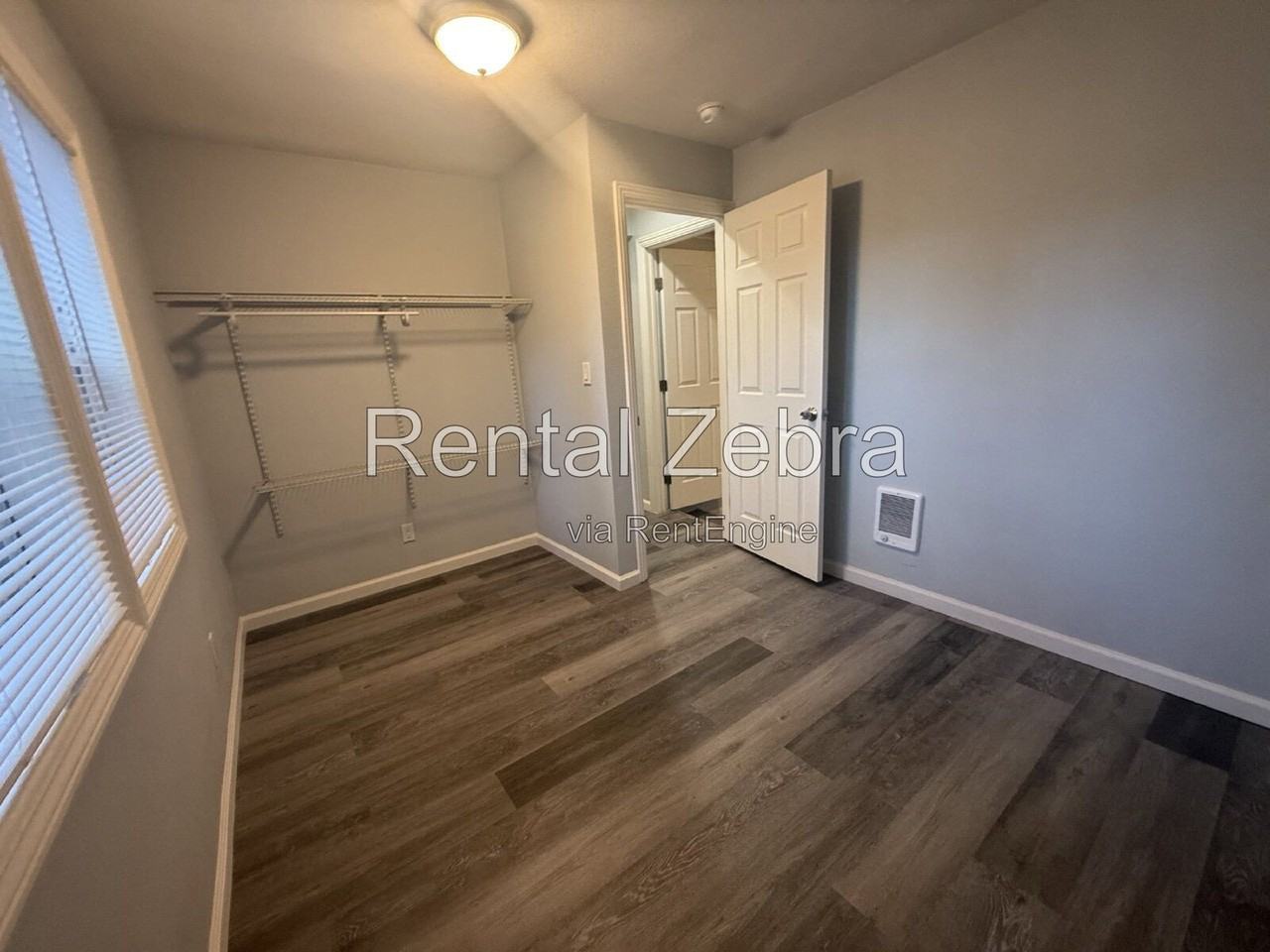 8301 Trout Ave #9 - Photo 3 of 16