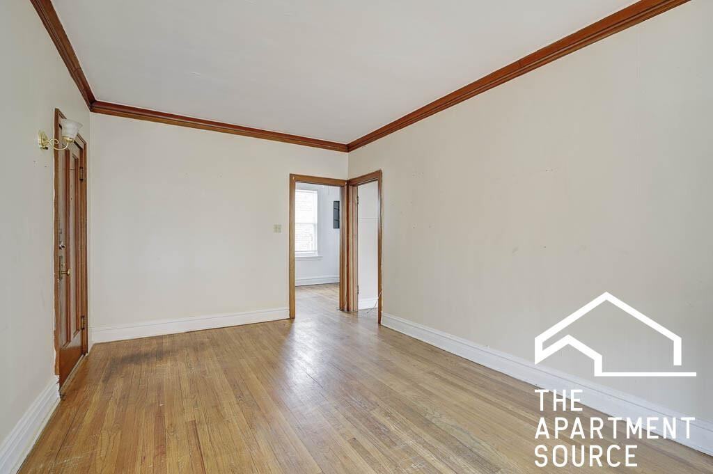4830 W Addison St #2S - Photo 7 of 10