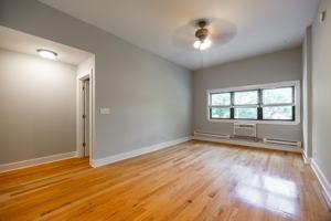 featured image of 1435 N Dearborn St #A4