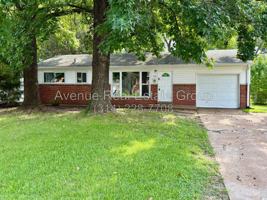 featured image of 190 Lynn Meadows Ln