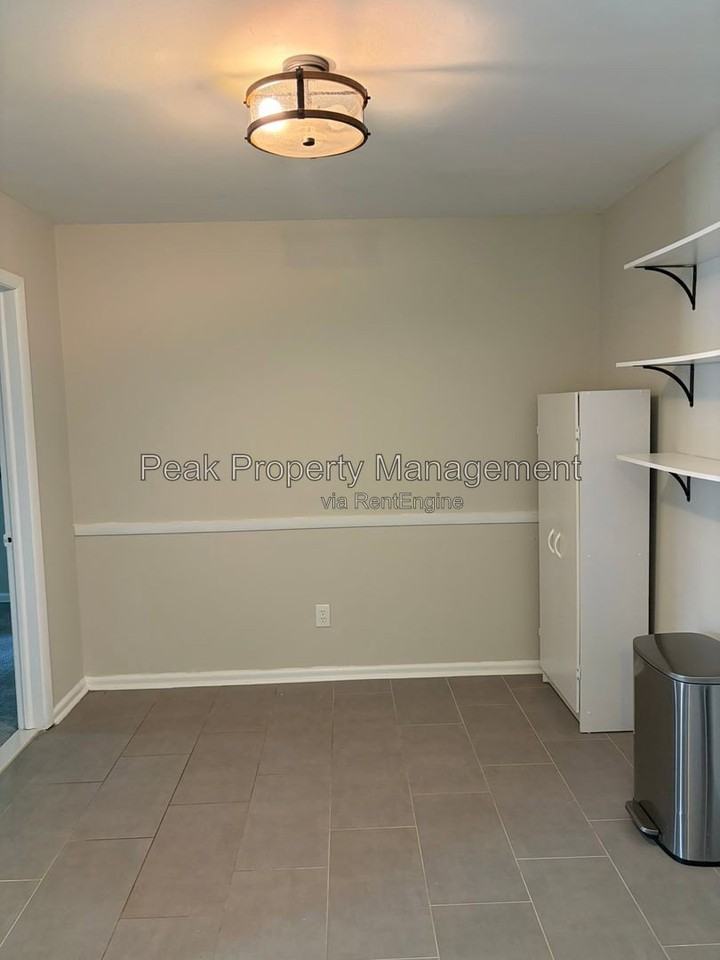 5613 Indigo Rd - Photo 6 of 26