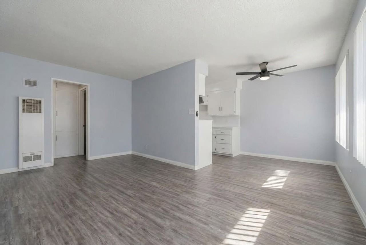 8419 S Western Ave #1A - Photo 6 of 10