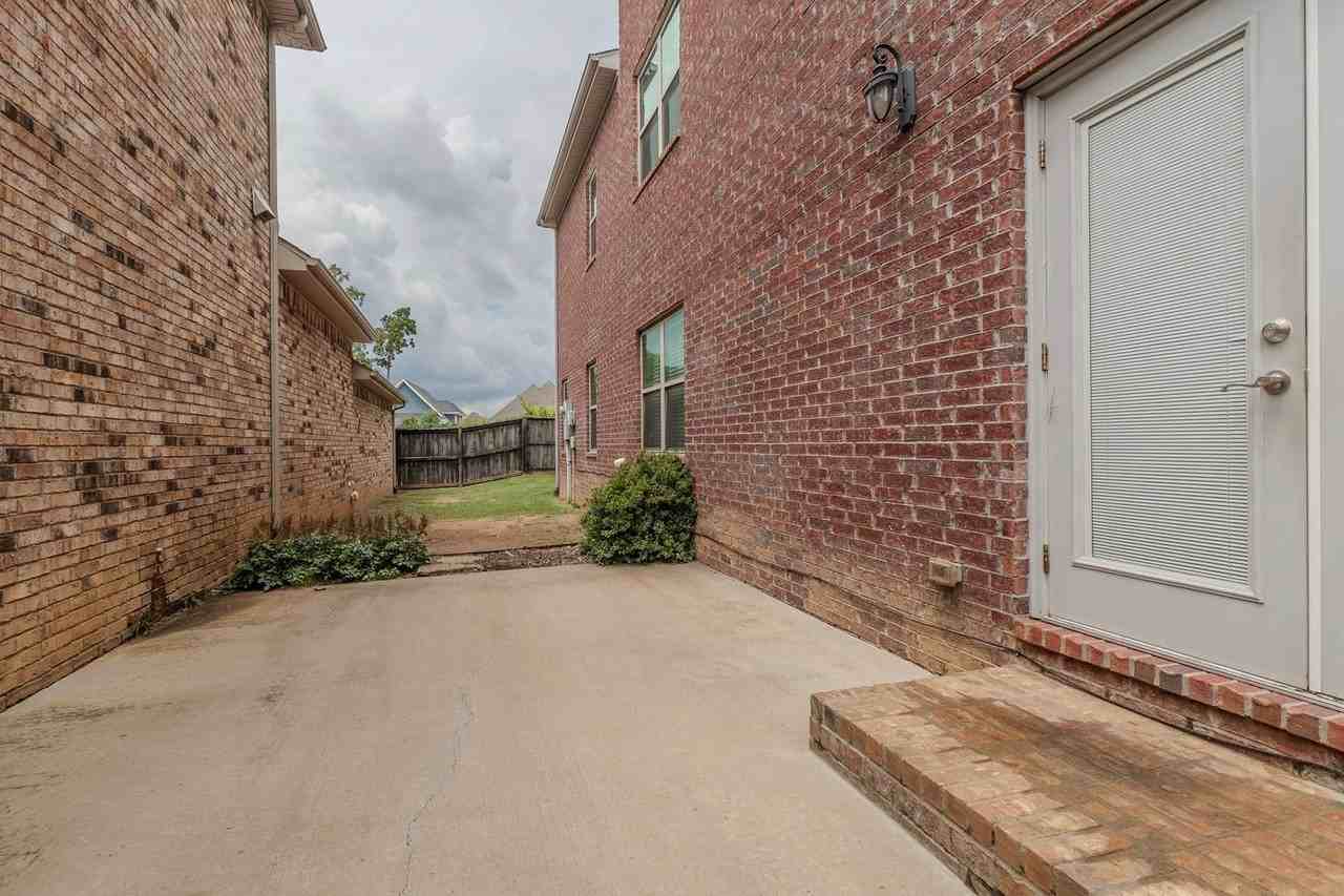 545 N Salem Rd - Photo 4 of 30