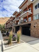 featured image of 412 Aplets Way