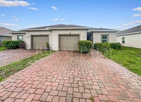 featured image of 1322 Sw Trafalgar Pkwy