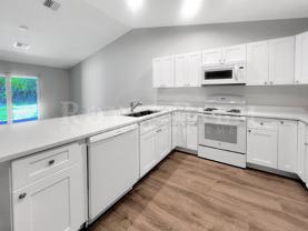745 Harry Ave S - Photo 1 of 1