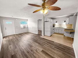 featured image of 3744 Estelle St