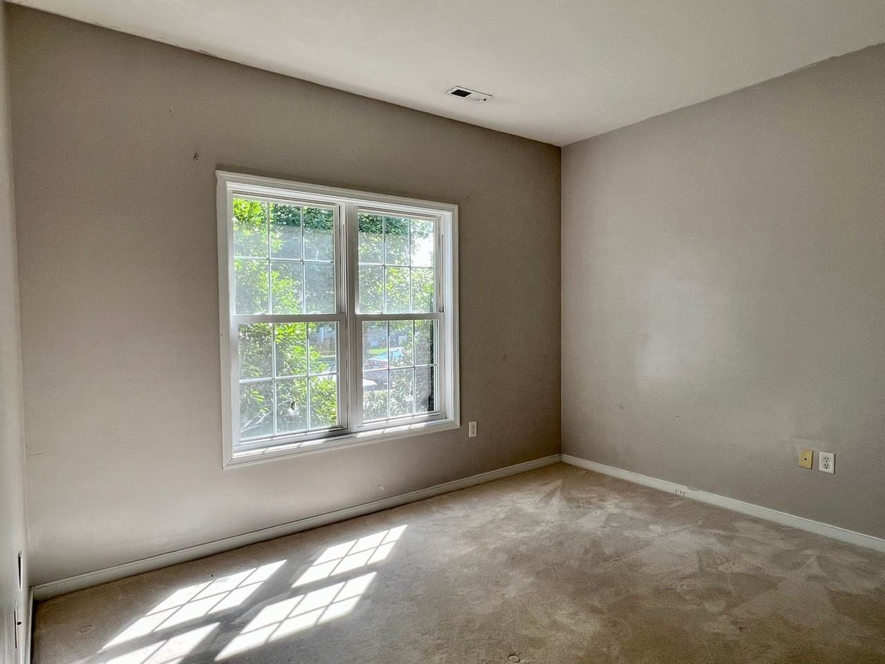 14448 Ashleyville Ln - Photo 4 of 35