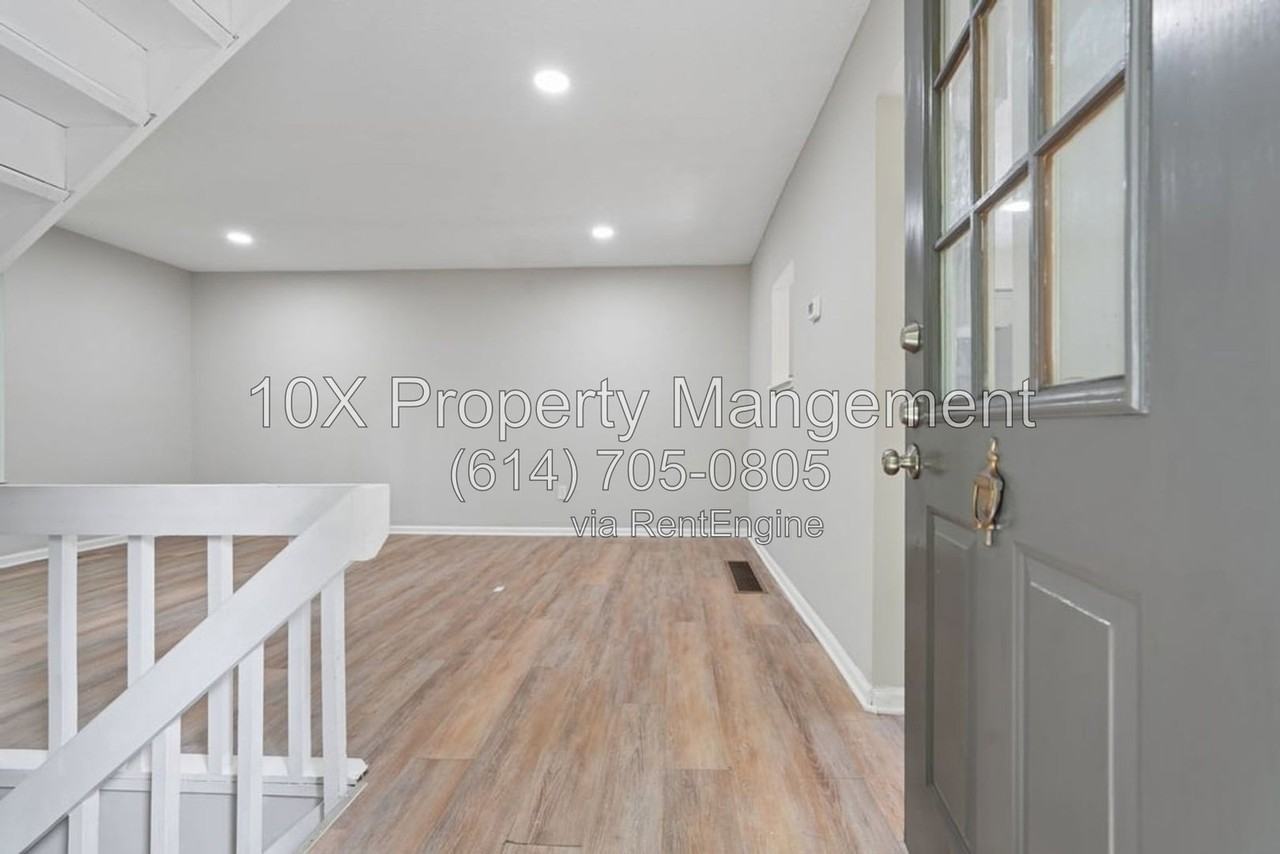 3079 Cooper Bluff Dr - Photo 5 of 26