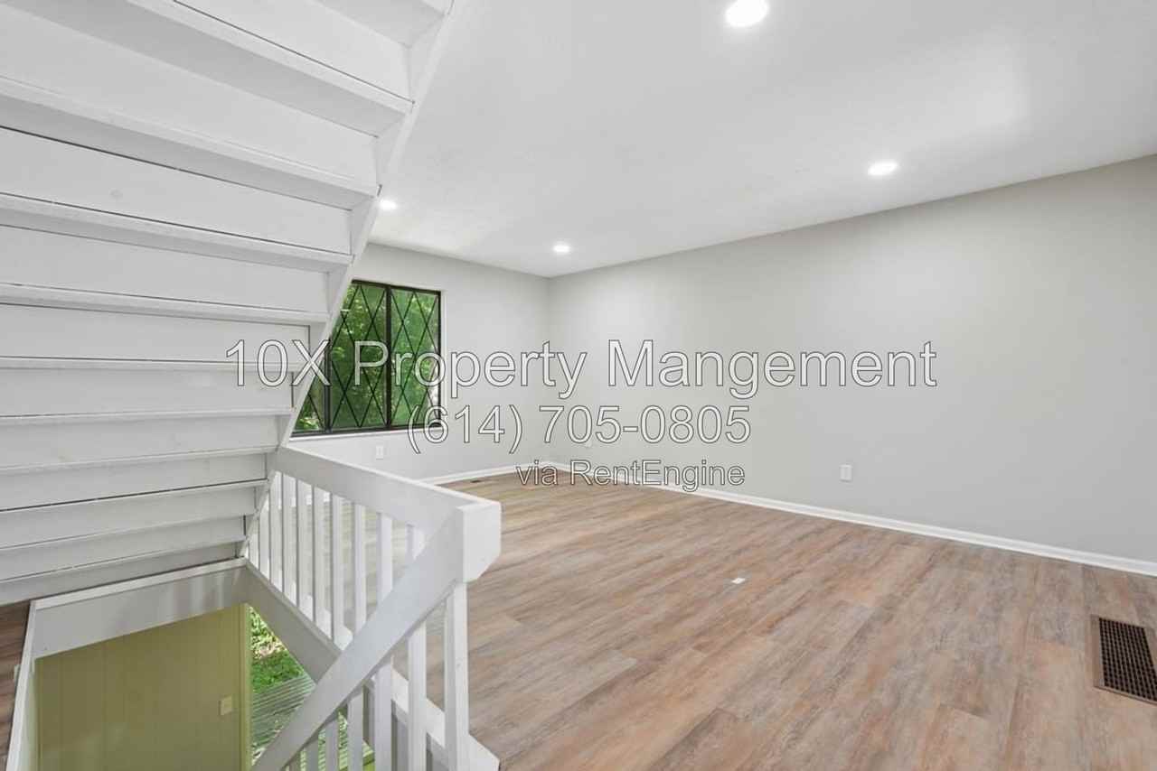3079 Cooper Bluff Dr - Photo 6 of 26