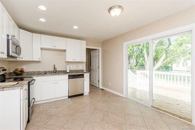 1113 Eggleston St - Photo 7 of 27