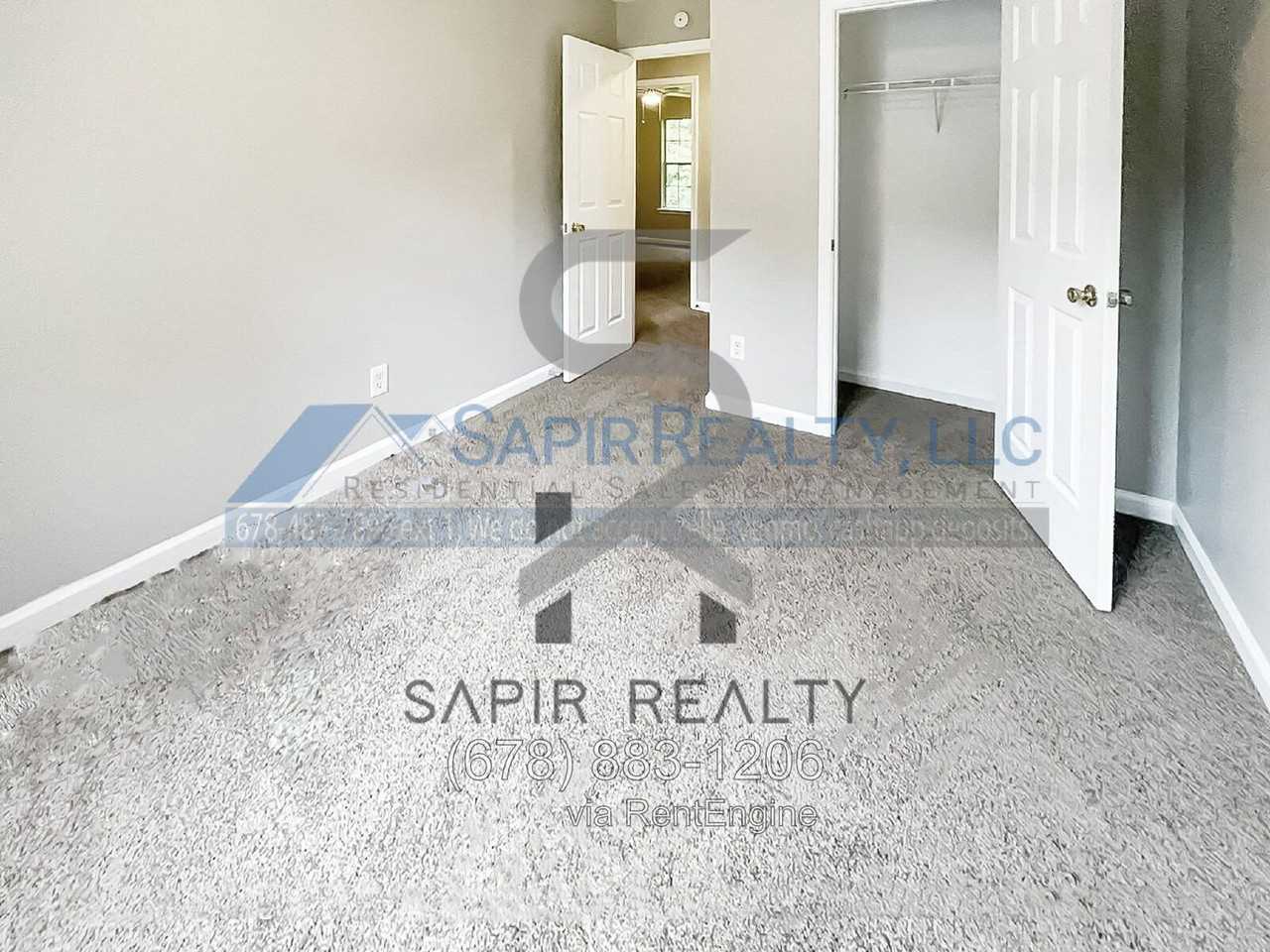 220 Beechwood Ln - Photo 6 of 12