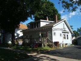 featured image of 423 Erie St