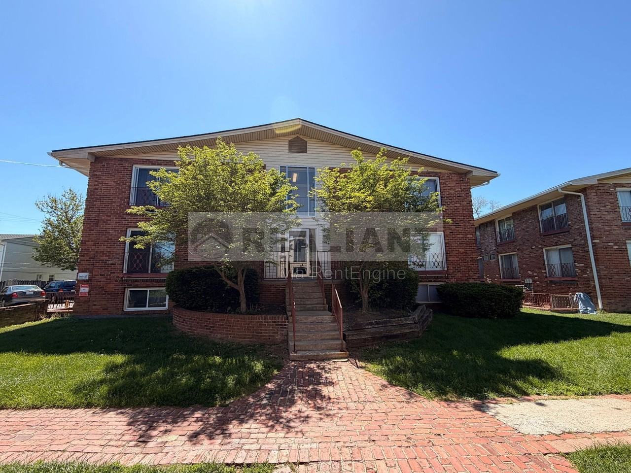1708 Jennifer Rd #C4 - Photo 4 of 14