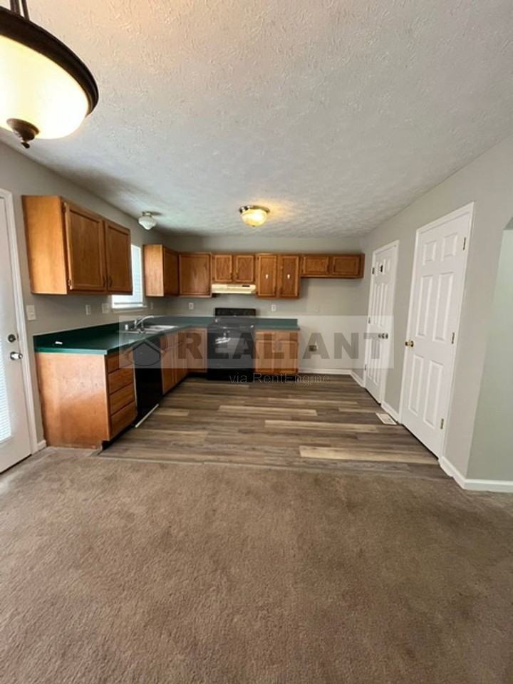 3851 Sugar Creek Dr - Photo 6 of 15