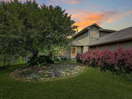 featured image of 9125 Prestwick Ct N