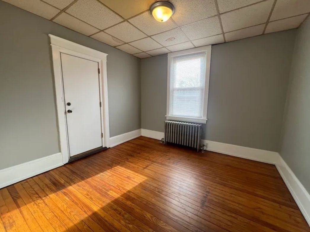 129 Laurel St #3 - Photo 7 of 12