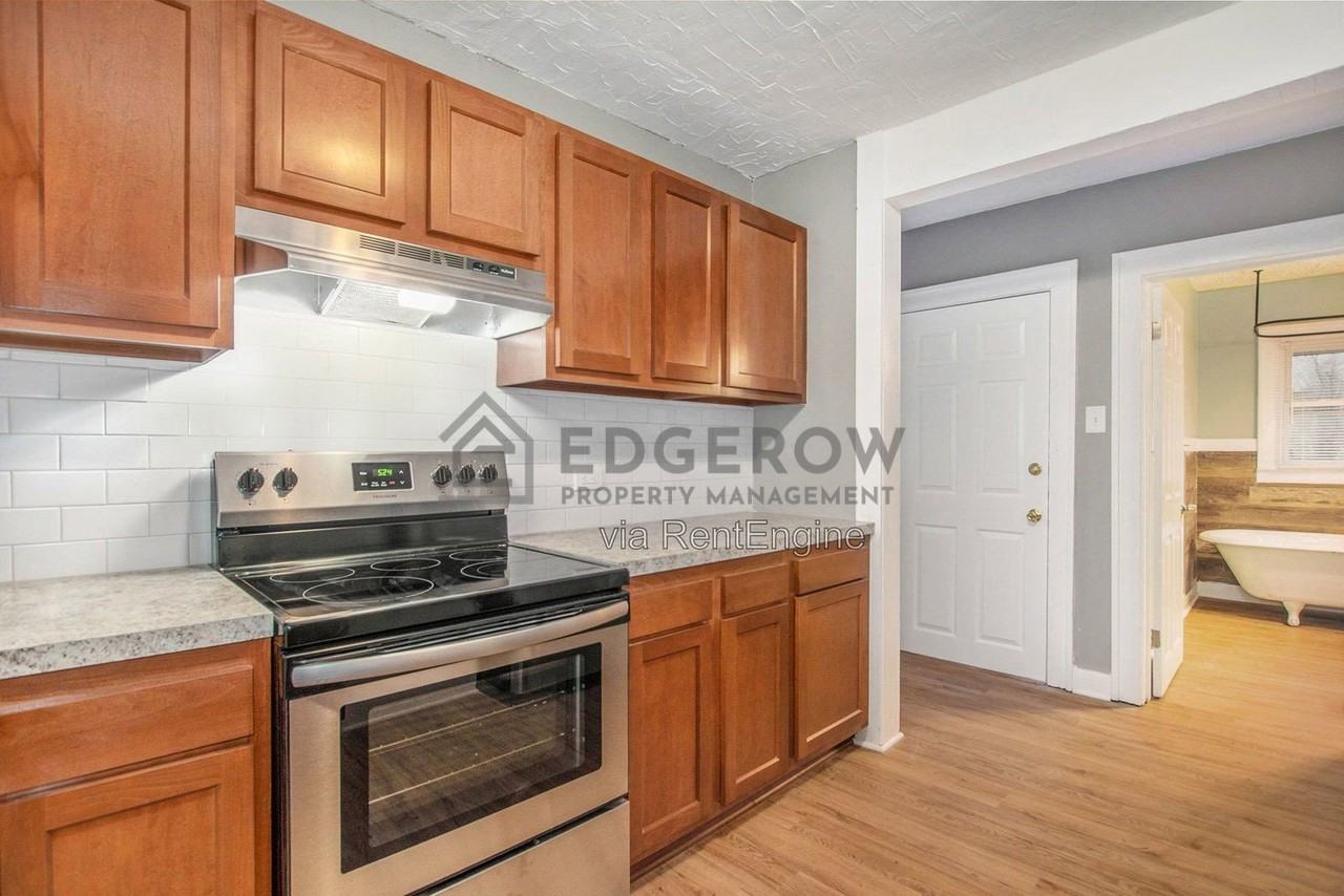 666 Myrtle St Nw #2 - Photo 2 of 14