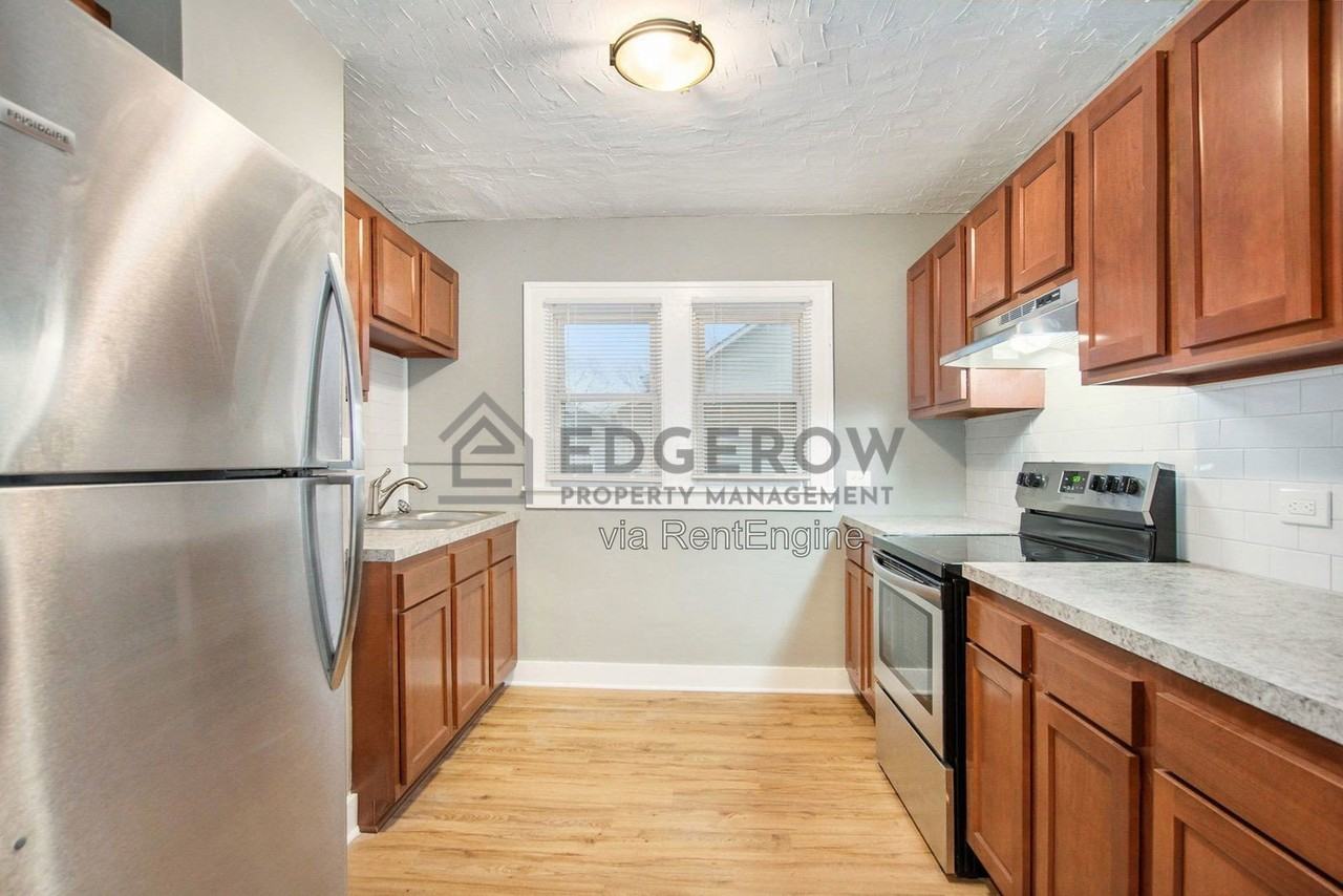 666 Myrtle St Nw #2 - Photo 3 of 14