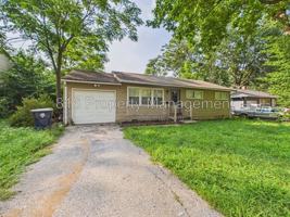 featured image of 7702 E 112th Ter