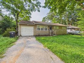 7702 E 112th Ter - Photo 1 of 1