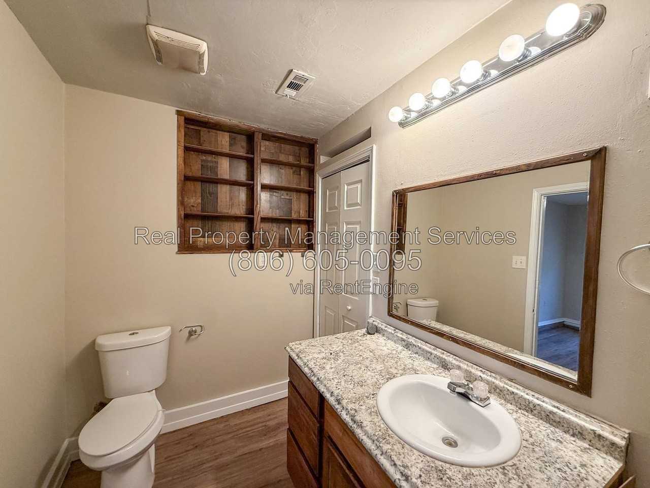 5422 35th St - Photo 6 of 11