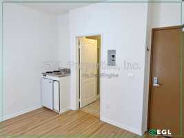 featured image of 445 S Western Ave #411
