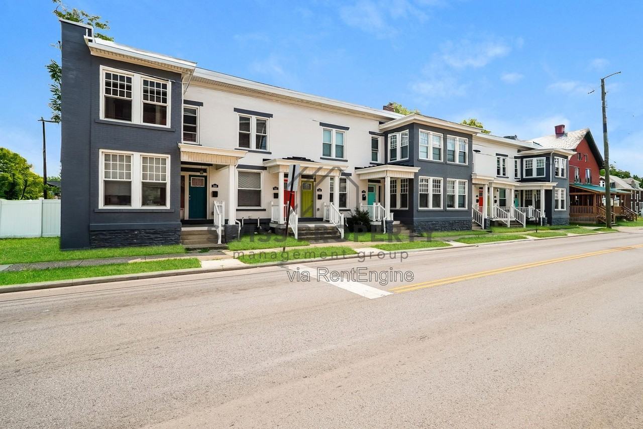 338 Taylor Ave - Photo 3 of 15