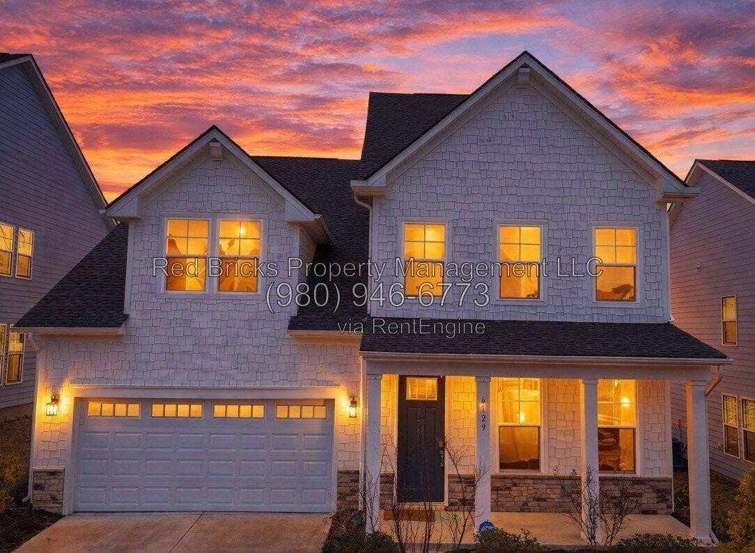 6129 Alsace Ln #108 - Photo 3 of 31