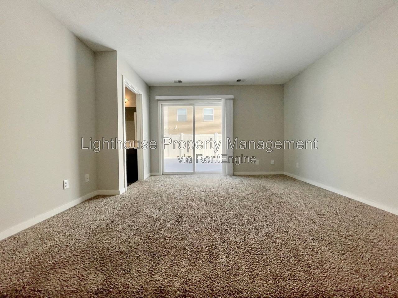 303 Baldwin St #B1 - Photo 7 of 32
