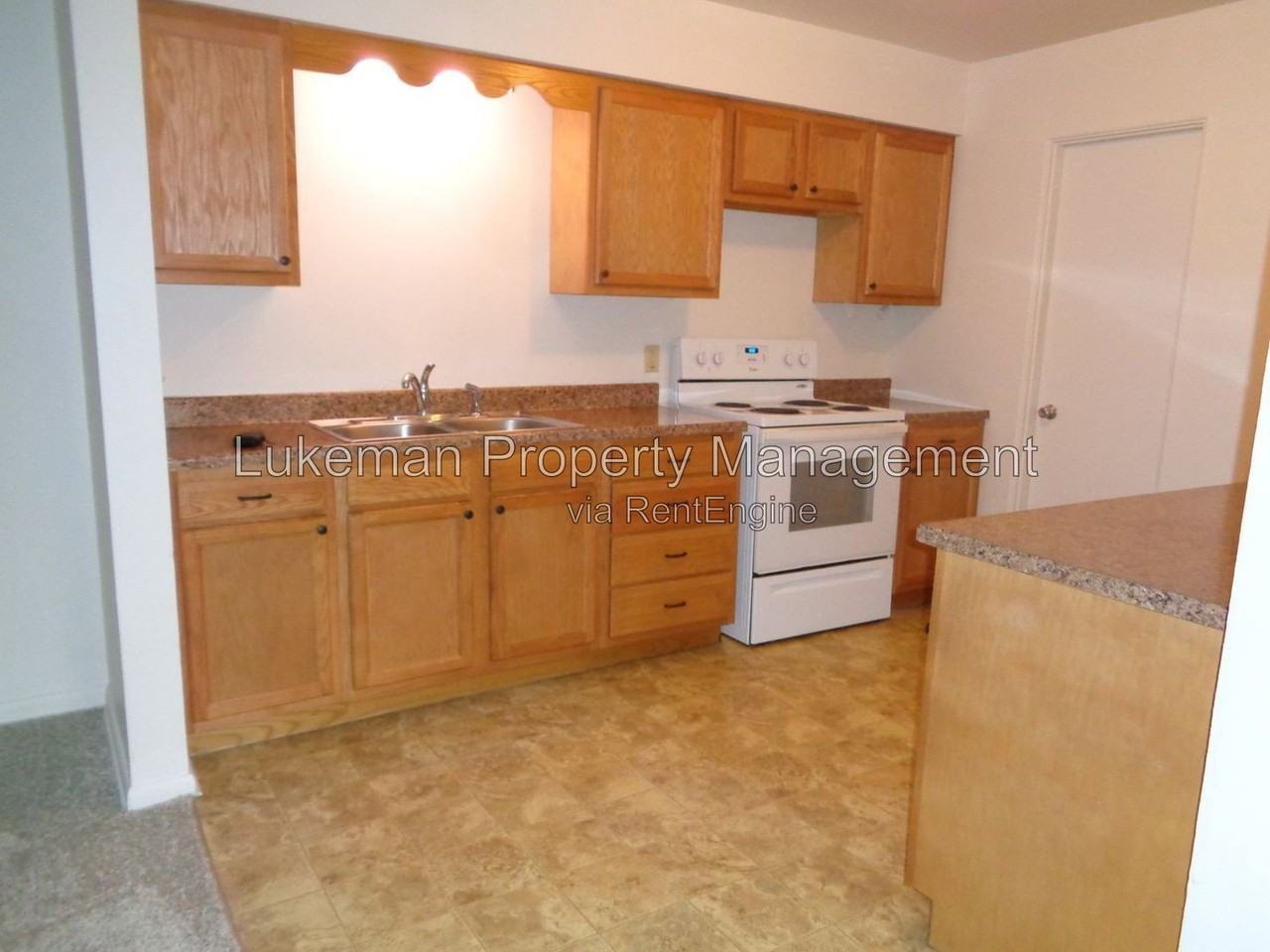 1536 Henson Ave #2 - Photo 6 of 13