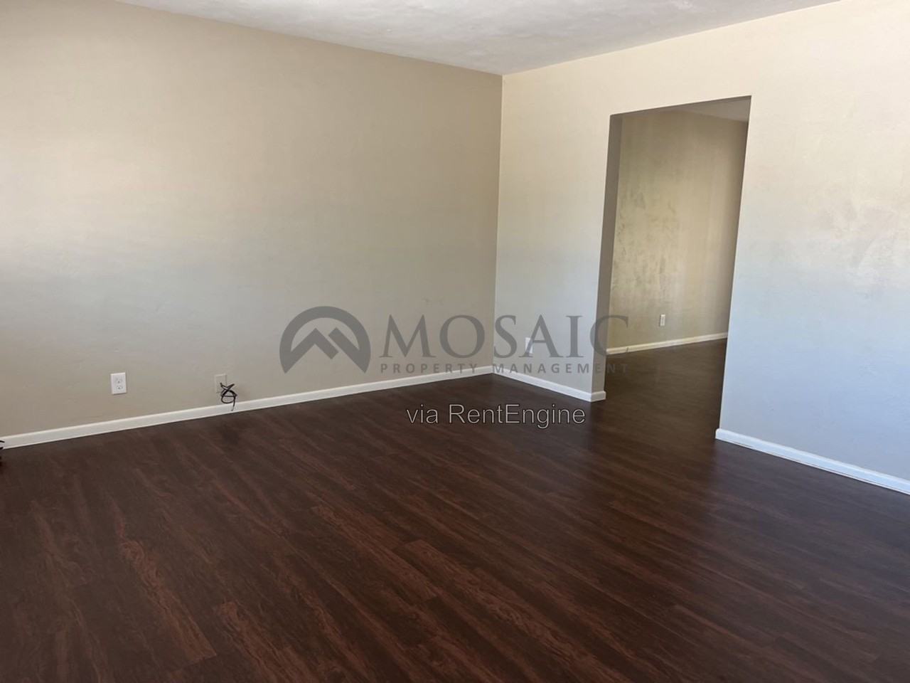 921 W 19th St - Photo 5 of 19
