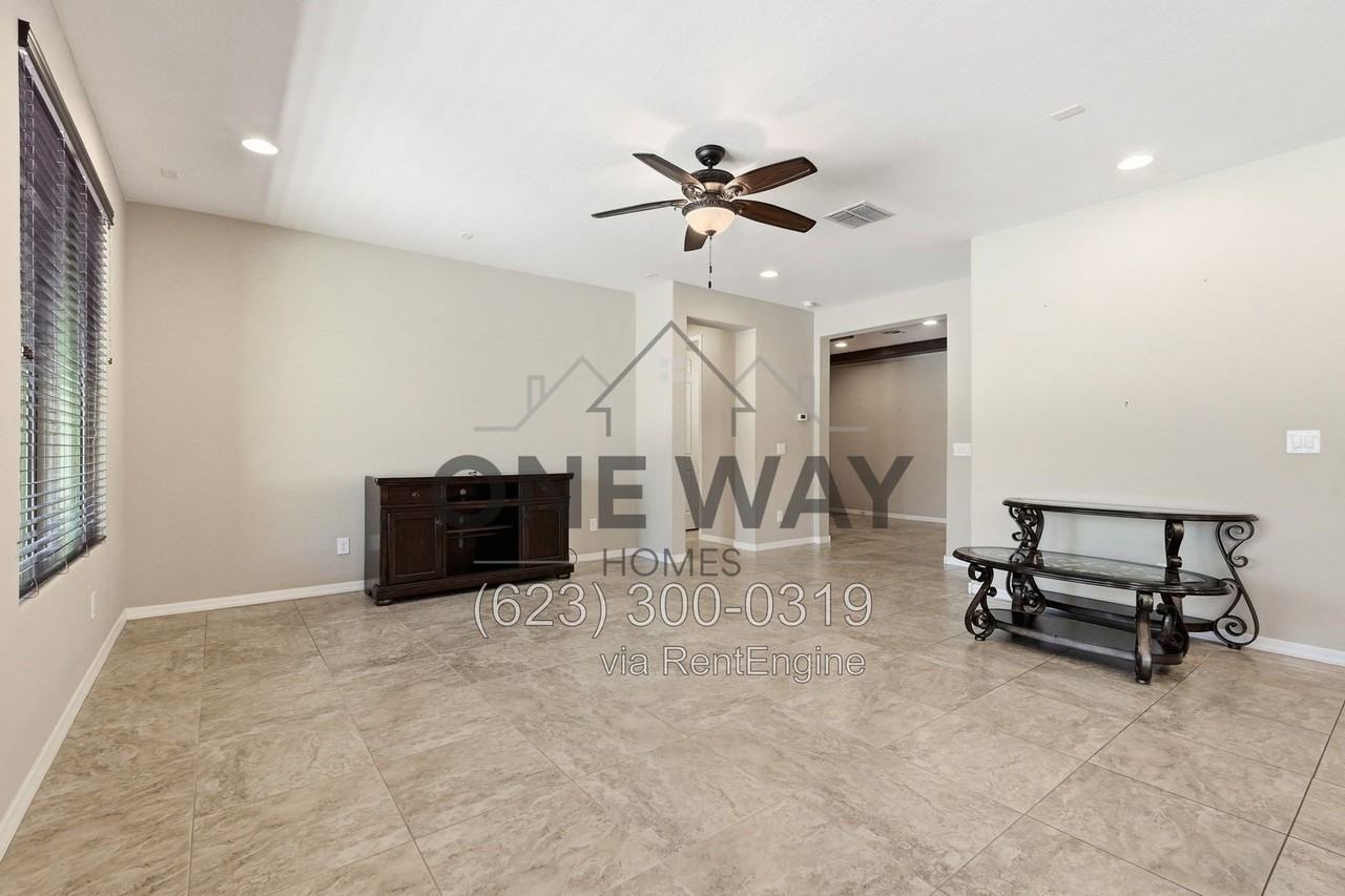 7562 E Plata Ave - Photo 6 of 43