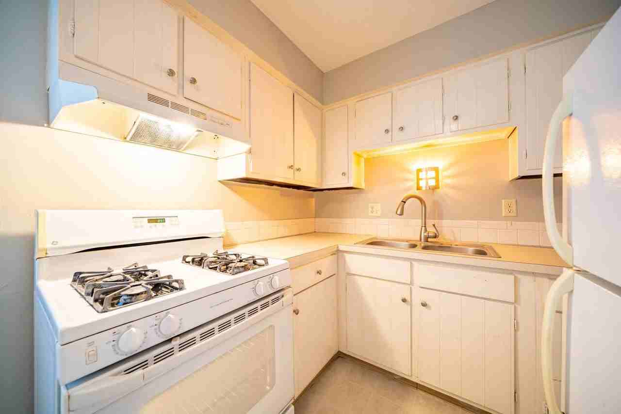 311 E Jenkins Ave #A - Photo 3 of 21