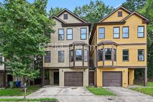 featured image of 739 Prince Pl Nw