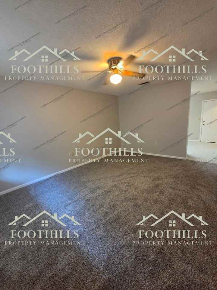 119 Woodland Dr #C - Photo 3 of 11