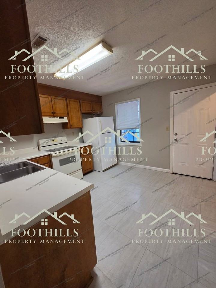 119 Woodland Dr #C - Photo 5 of 11