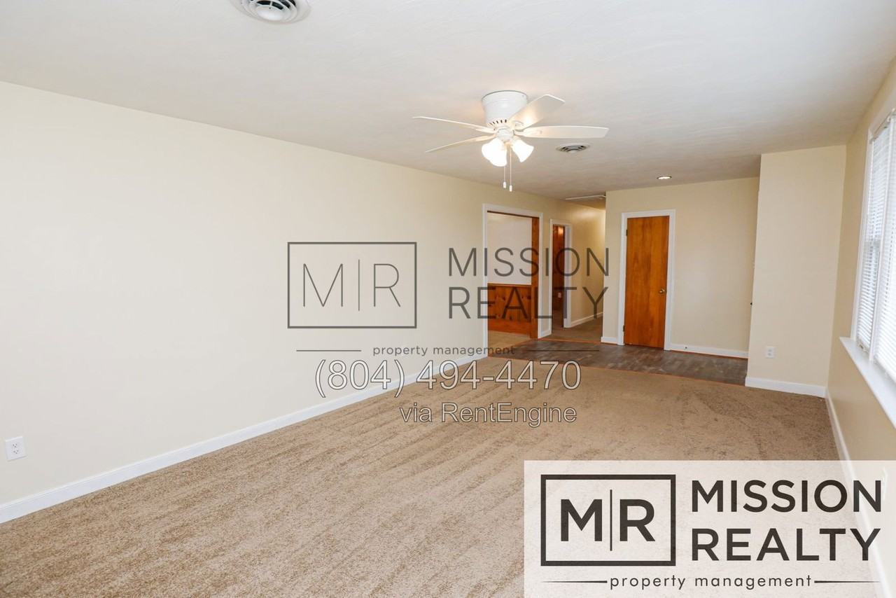 4823 Suecla Dr - Photo 3 of 17