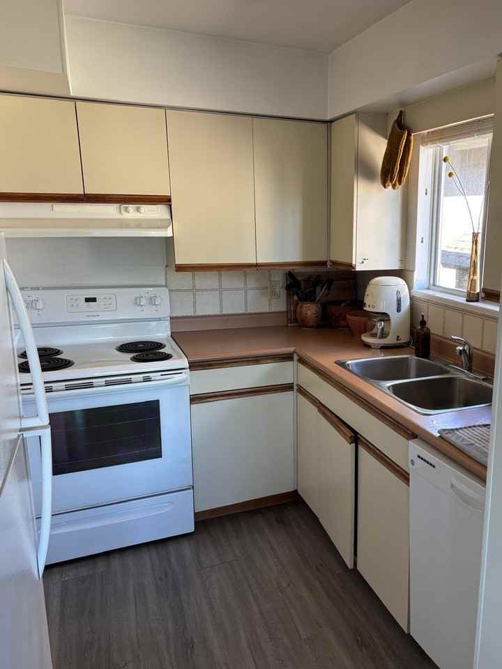 West 13th Avenue #323 - Photo 2 of 10