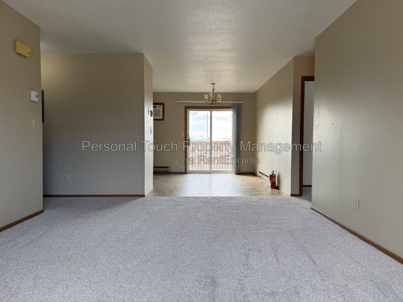 905 19th St Sw #5 - Photo 5 of 22