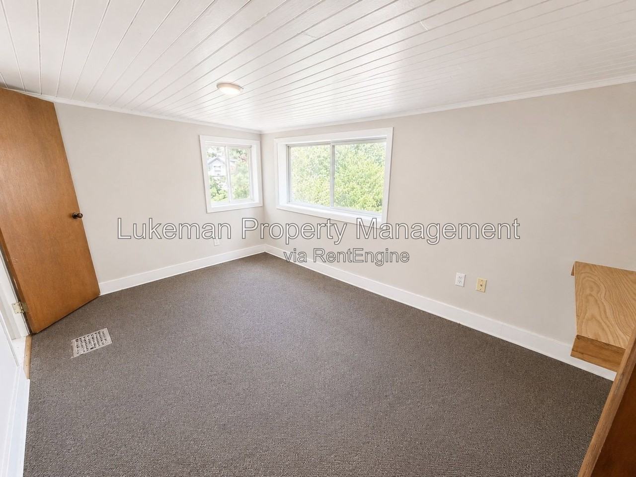415 Davis St #4 - Photo 5 of 7