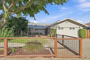 featured image of 6285 Edgewood Way