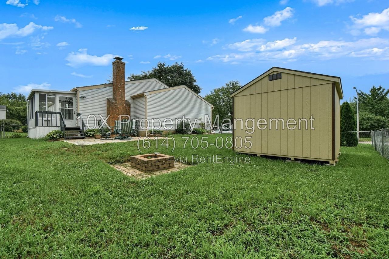6484 Lanercost Rd - Photo 3 of 34