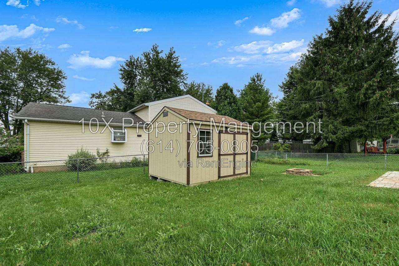 6484 Lanercost Rd - Photo 6 of 34