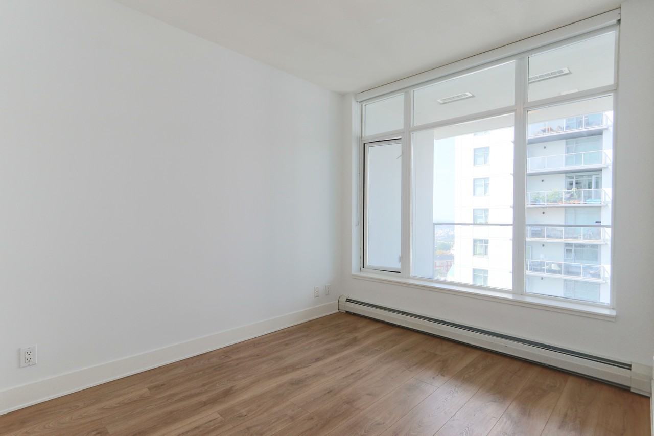 158 13th Street West #1007 - Photo 4 of 18