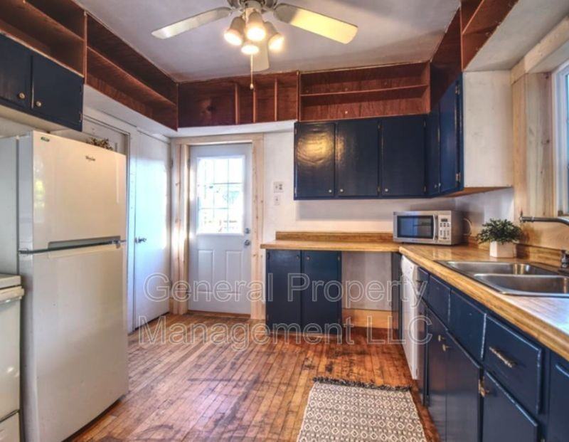 1715 Altoona Ave - Photo 2 of 19